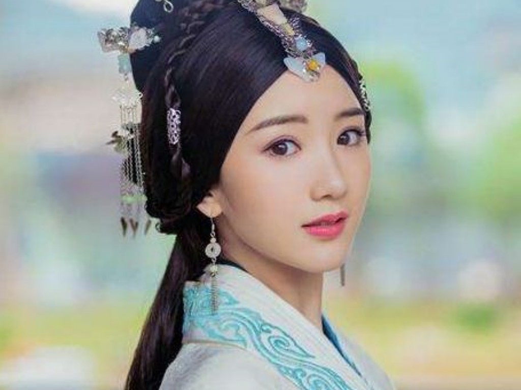 开传奇私服一边用什么网站？(做一个私服传奇需要多少钱？)缩略图