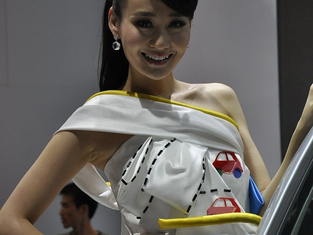 传奇私服如何全屏去掉黑边？(传奇私服如何设置大爆几率？)缩略图