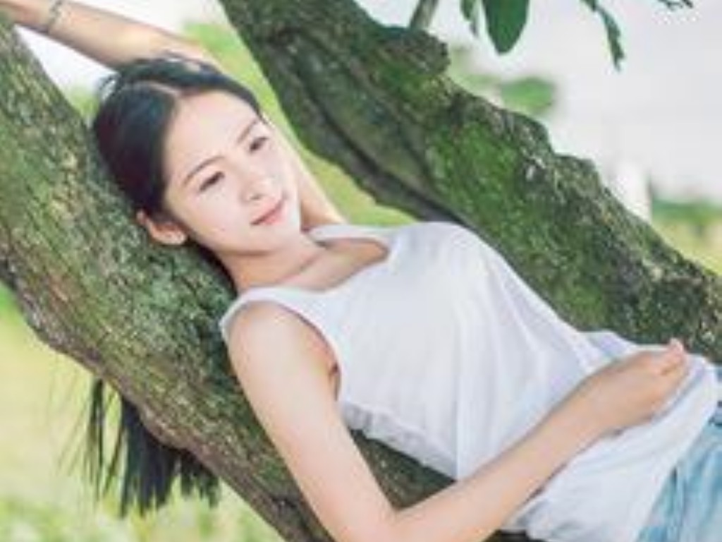 合击传奇女网红有哪些？(变态传奇怎么升级？)缩略图
