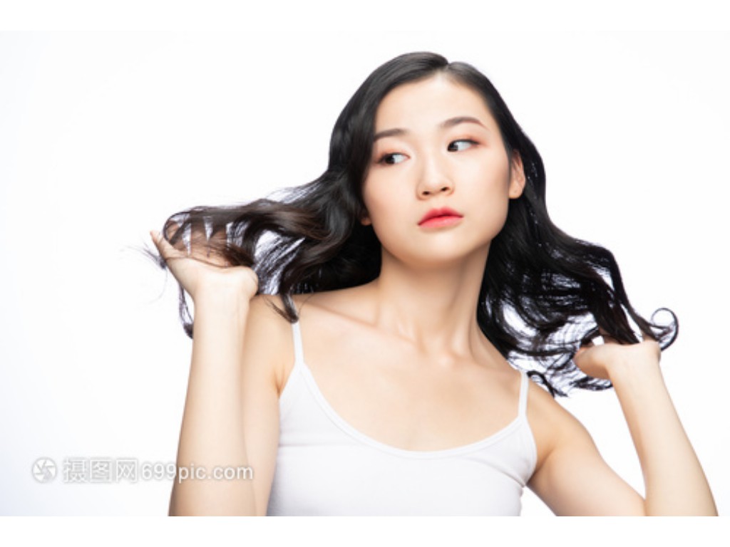 热血传奇魔龙城出什么装备？(复古传奇1广告多少钱？)