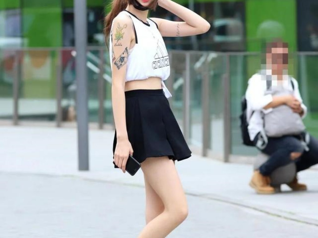 传奇合击版怎么组合最好？(热血传奇跨服什么意思？)缩略图