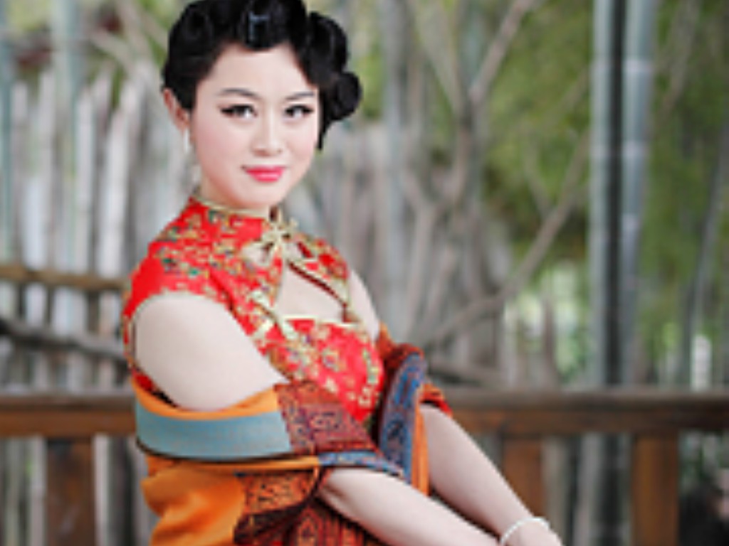 复古传奇时装裁决在哪里?(复古服哪个传奇好卖点?)缩略图 复古传奇时装裁决在哪里?(复古服哪个传奇好卖点?)缩略图