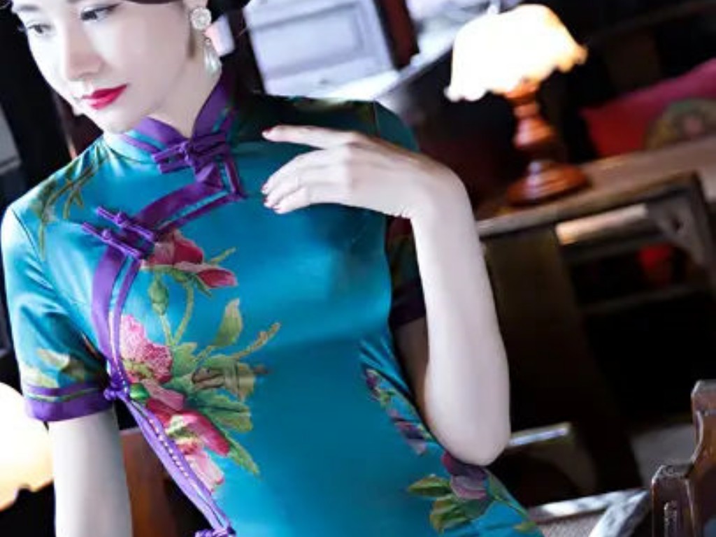 复古传奇手游怎么用物品？(复古传奇礼品码是多少？)缩略图