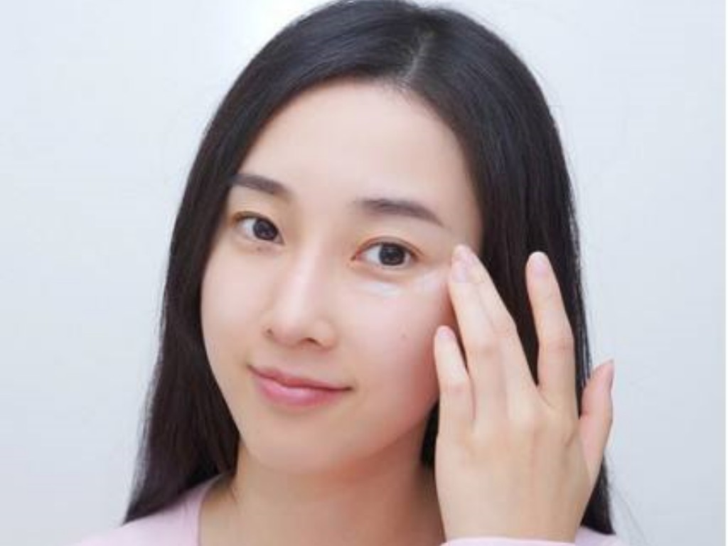 热血传奇总营业额多少？(热血传奇中的藏宝图怎么挖？)