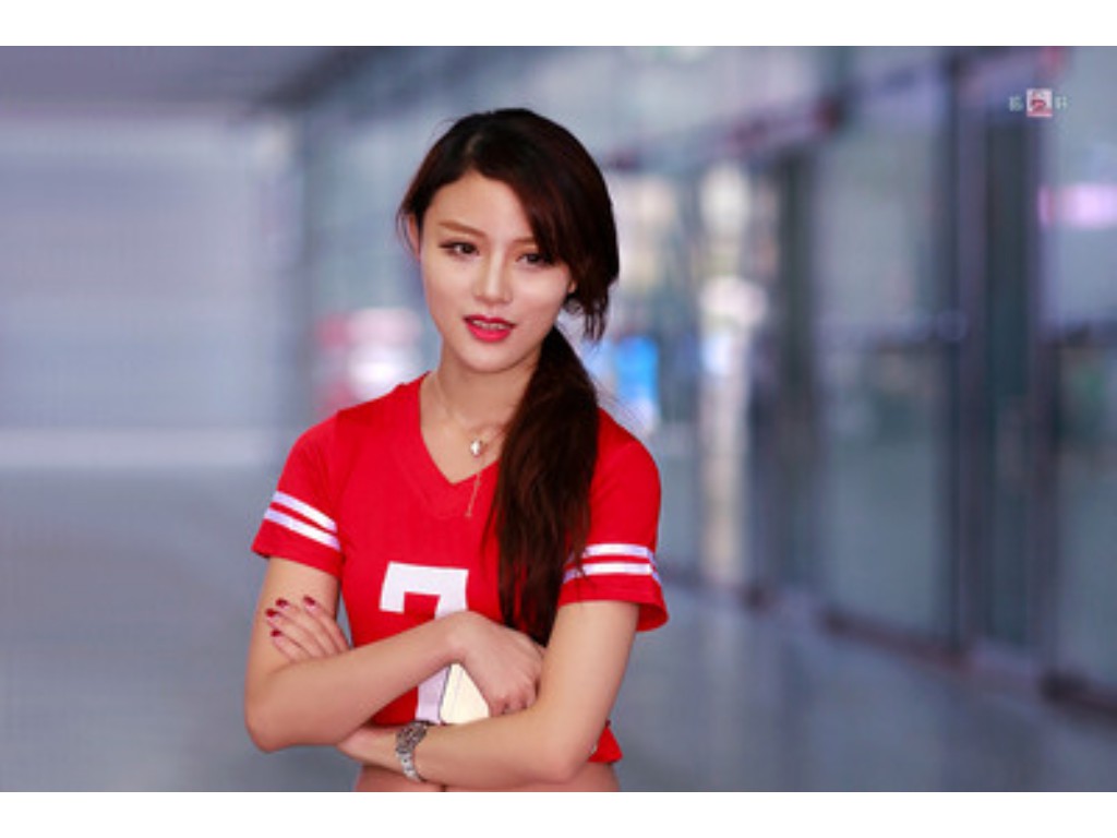 传奇手游蓝色代表什么版本？(传奇sf自动捡物精灵怎么开启？)