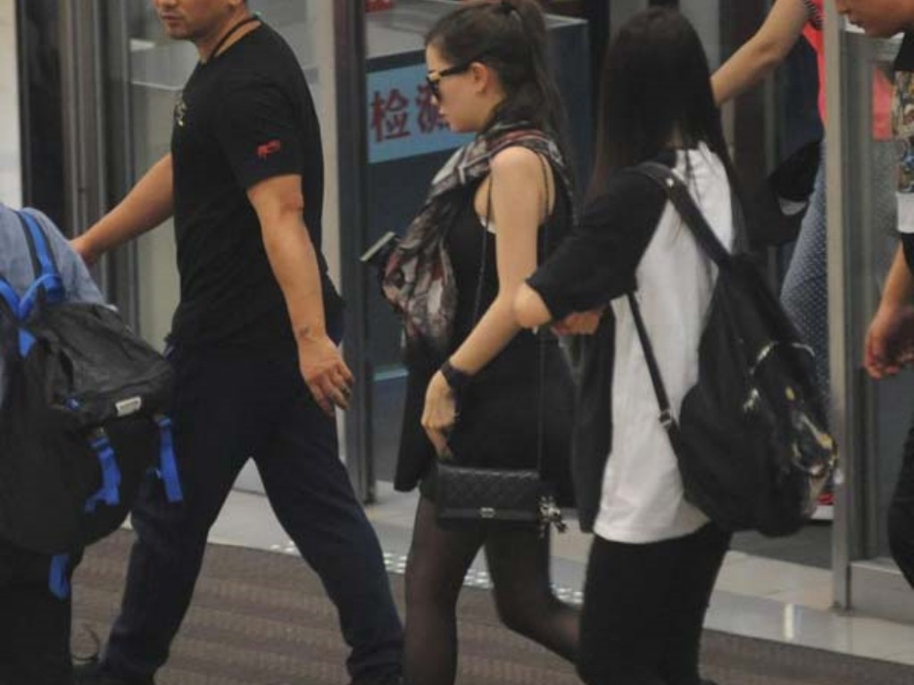 传奇手游为什么这么贵？(传奇世界手游女人转什么好？)