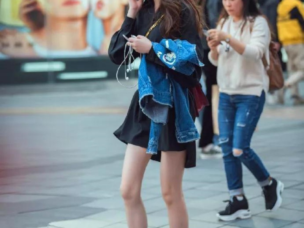 sf传奇300级怎么升级？(传奇sf中怎么设置窗口化？)