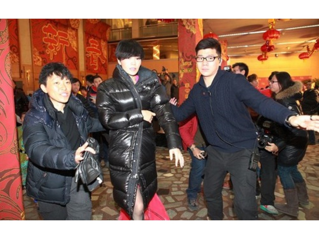 传奇手游道士带什么狗好玩？(传奇手游用什么流派好玩？)缩略图