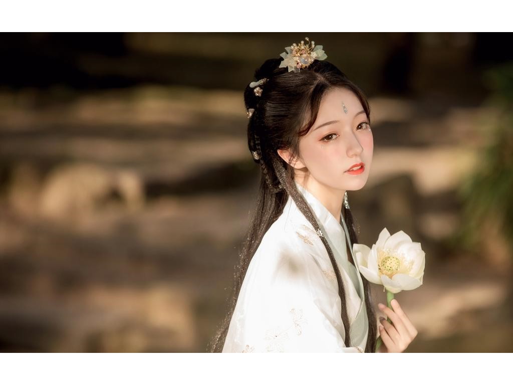 传奇sf无间炼狱怎么进？(现在什么传奇手游赚钱吗？)