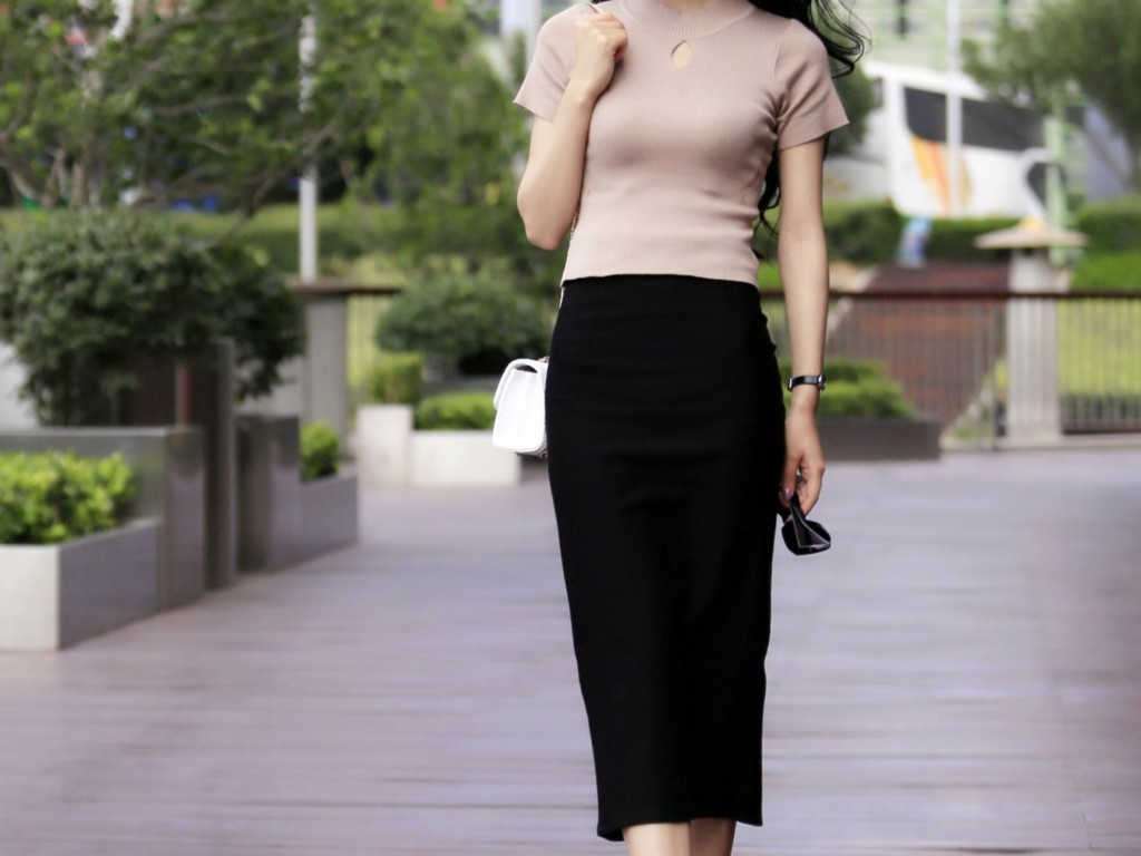 传奇单职业私服如何刷元宝？(传奇私服发布网怎么打广告？)