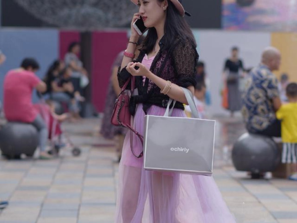 他们手游传奇到底做什么？(传奇4手游代码是什么意思？)