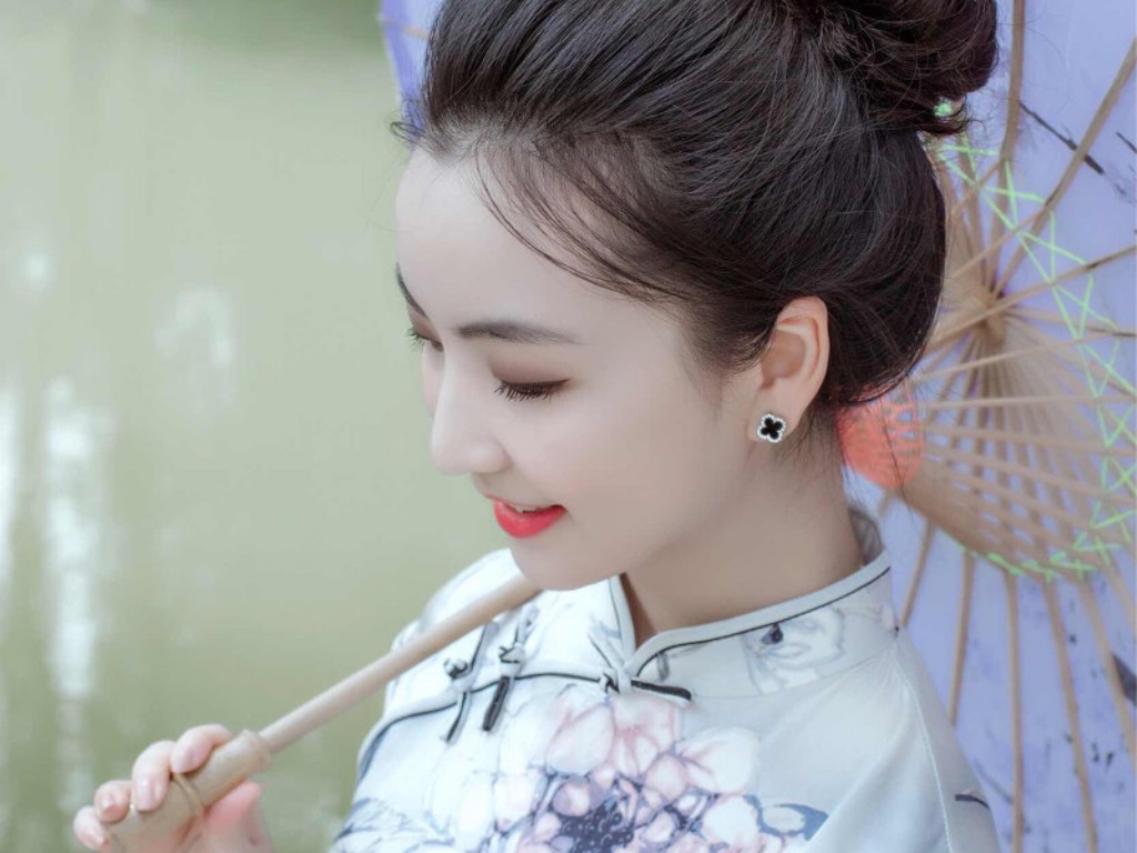 传奇单职业攻沙怎么指挥？(传奇世界手游什么职业好玩？)