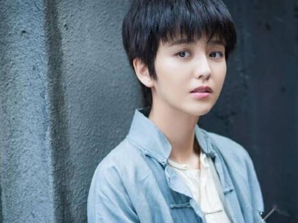 传奇三sf如何复制装备？(为什么传奇单职业那么多人玩？)