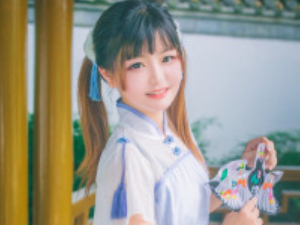 传奇手游合成什么武器好？(什么叫传奇手机版手游？)