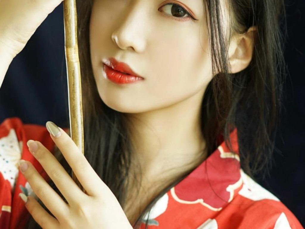 手游传奇除了神图还有什么？(蓝月传奇手游哪里领加8符？)