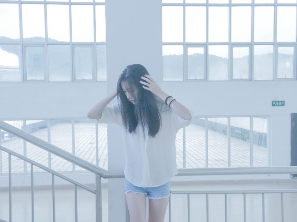 复古传奇手游如何申请组队？(有什么不坑的手游传奇？)