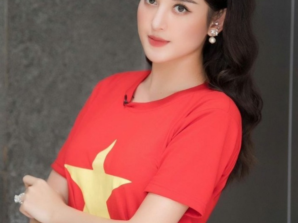怎么自己定制传奇版本手游？(火龙传奇手游押镖在哪里？)缩略图