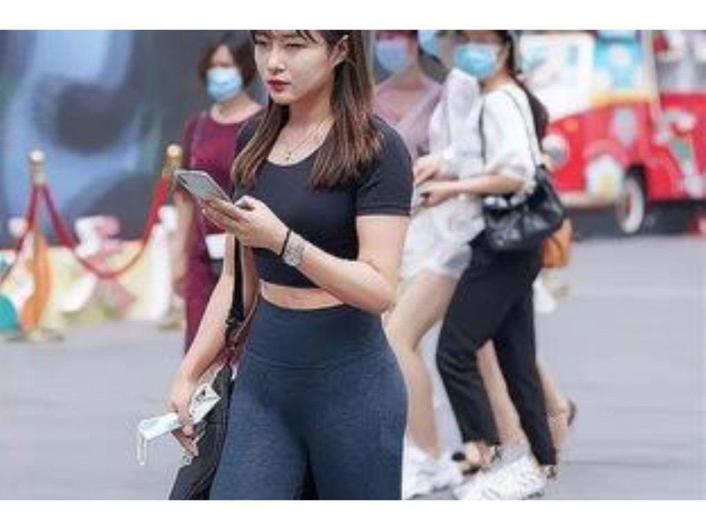 传奇SF世界BOSS刷哪里？(手游传奇如何进入封号神殿？)