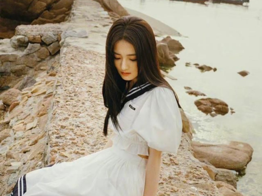 大师传奇手游秘籍怎么用？(传奇四什么时候上线的手游？)
