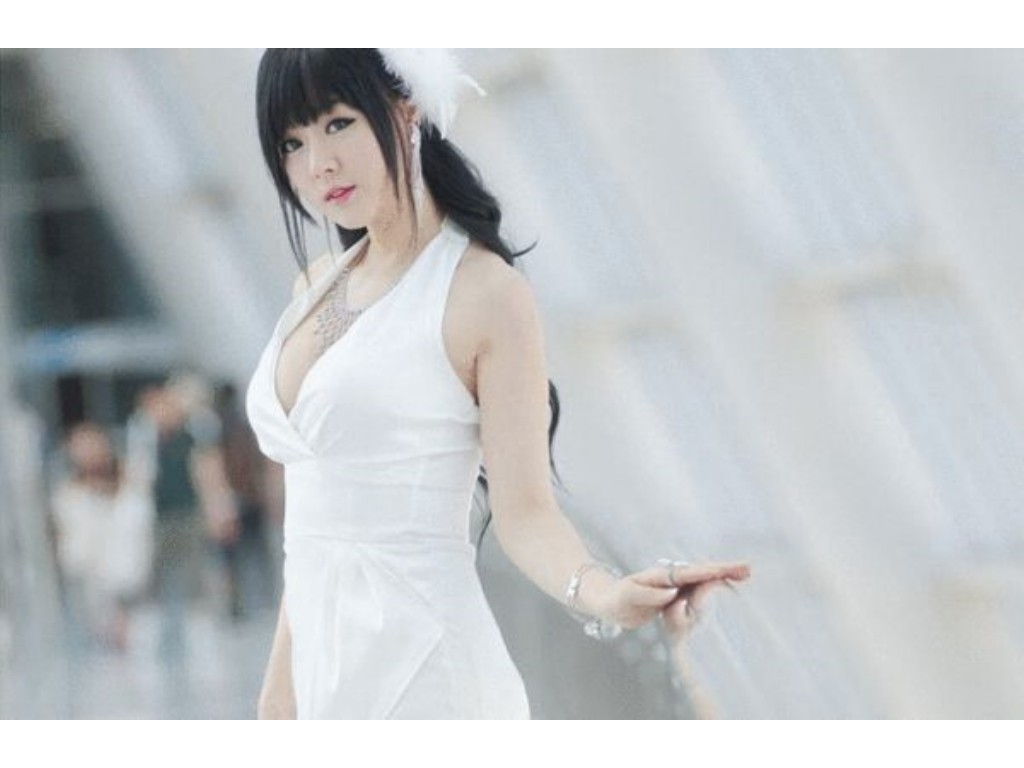 什么传奇手游跟端游月卡一样？(横屏传奇手游什么好玩？)