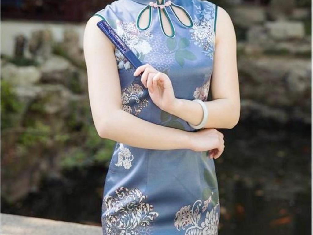 手游哪个传奇好玩可以赚钱？(手游打金传奇哪里找？)