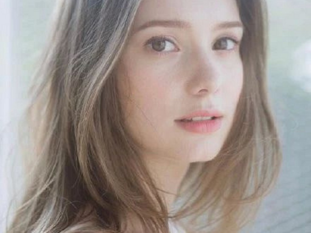 任达华传奇手游叫什么？(传奇手游坐标怎么发送？)