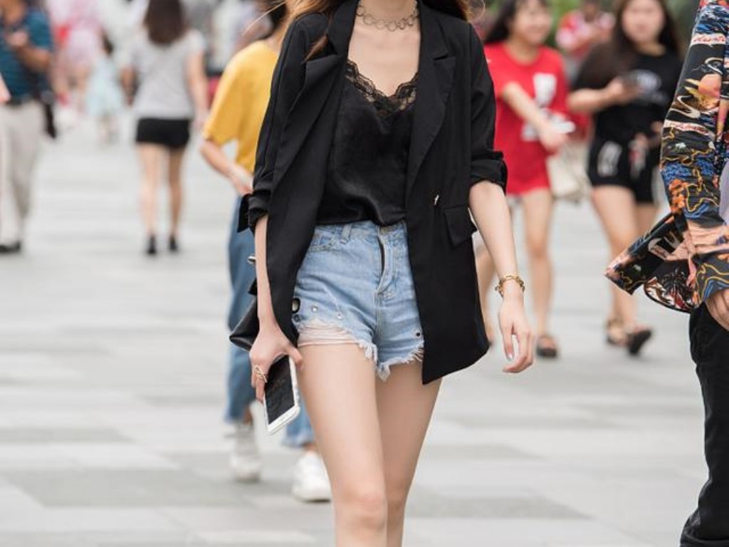 热血传奇手游符石怎么获得？(哪个版本可以下载传奇手游？)