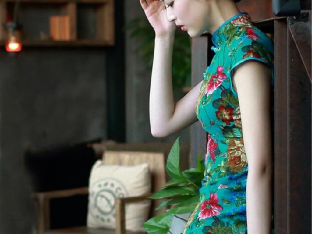 哪里找传奇手游代理赚钱？(哪些手游是真正传奇？)