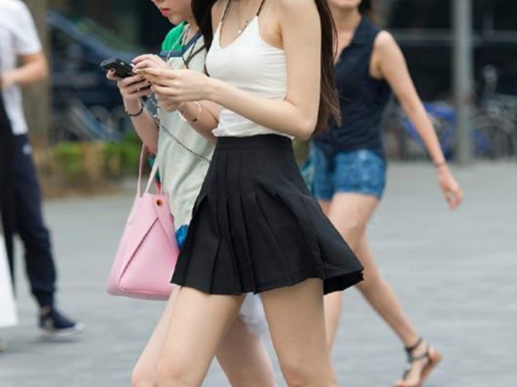 传奇手游什么体验好？(单职业传奇幻境怎么走？)