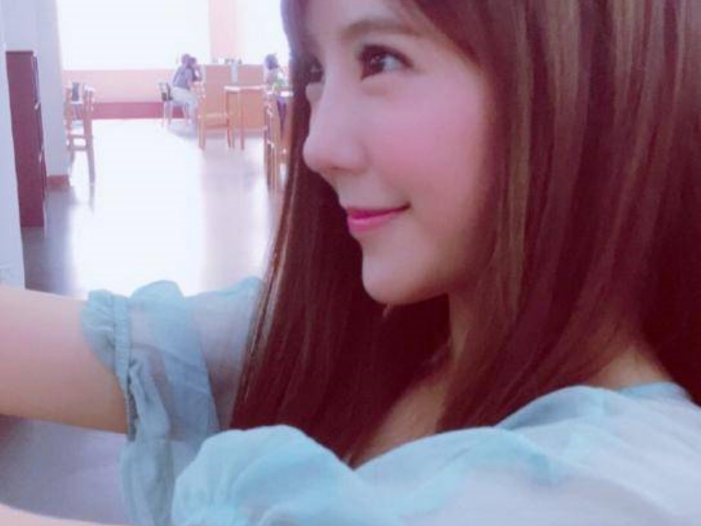 热血传奇手游花蓉在哪里？(传奇sf怎么自动打yb的？)