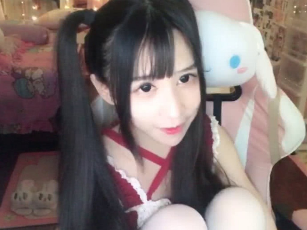 哪个传奇手游没有vip？(手游传奇弓手带什么符石？)