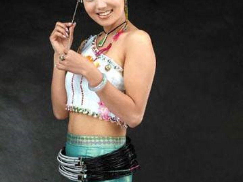 轩辕传奇手游小瀑布在哪里？(热血传奇手游怀旧版多少钱？)