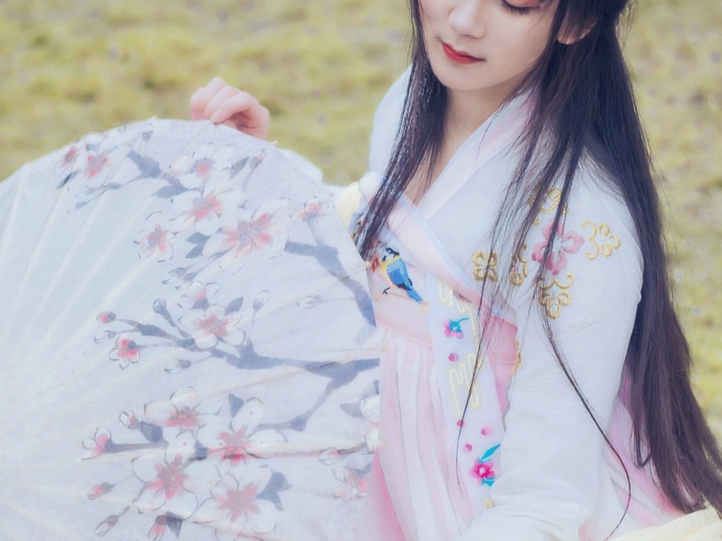 什么传奇手游不充钱也好玩？(腾讯手游传奇哪个好玩？)